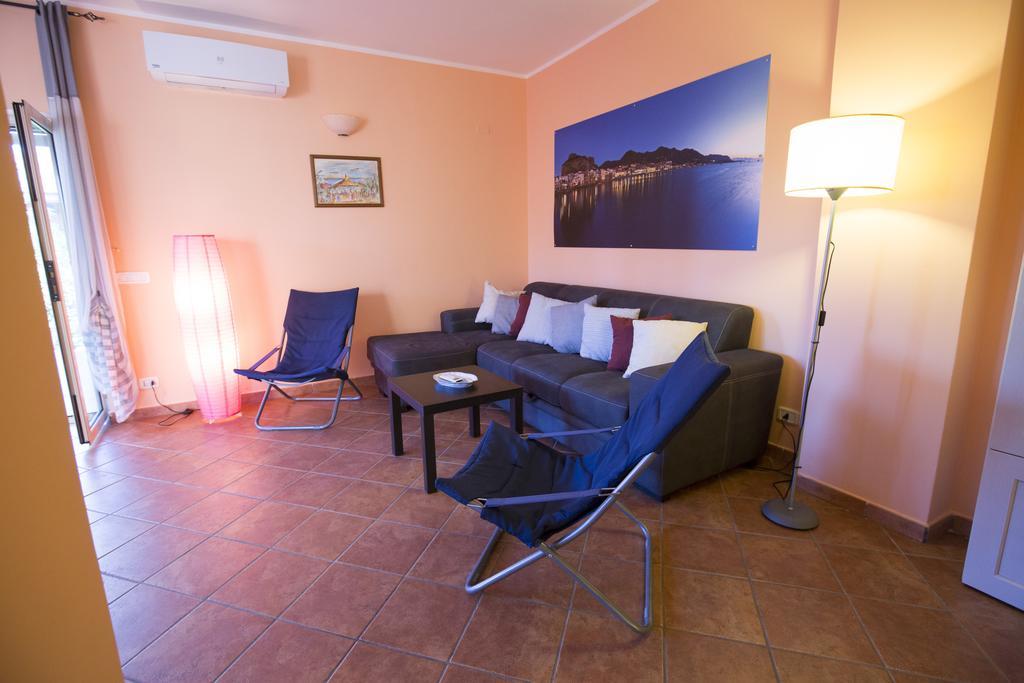 Villa Di Franco Чефалу Екстериор снимка