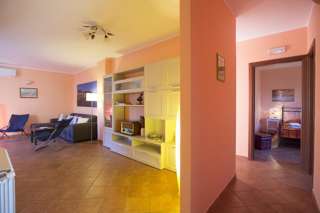 Villa Di Franco Чефалу Екстериор снимка